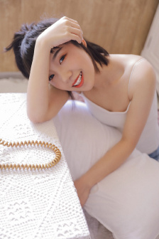 选美俏卧底